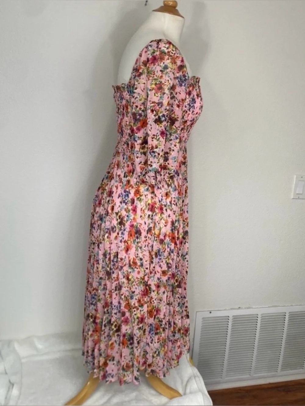 BCBGeneration Women Pink Floral Smock Midi Dress Size 4 Cottagecore Coastal Boho